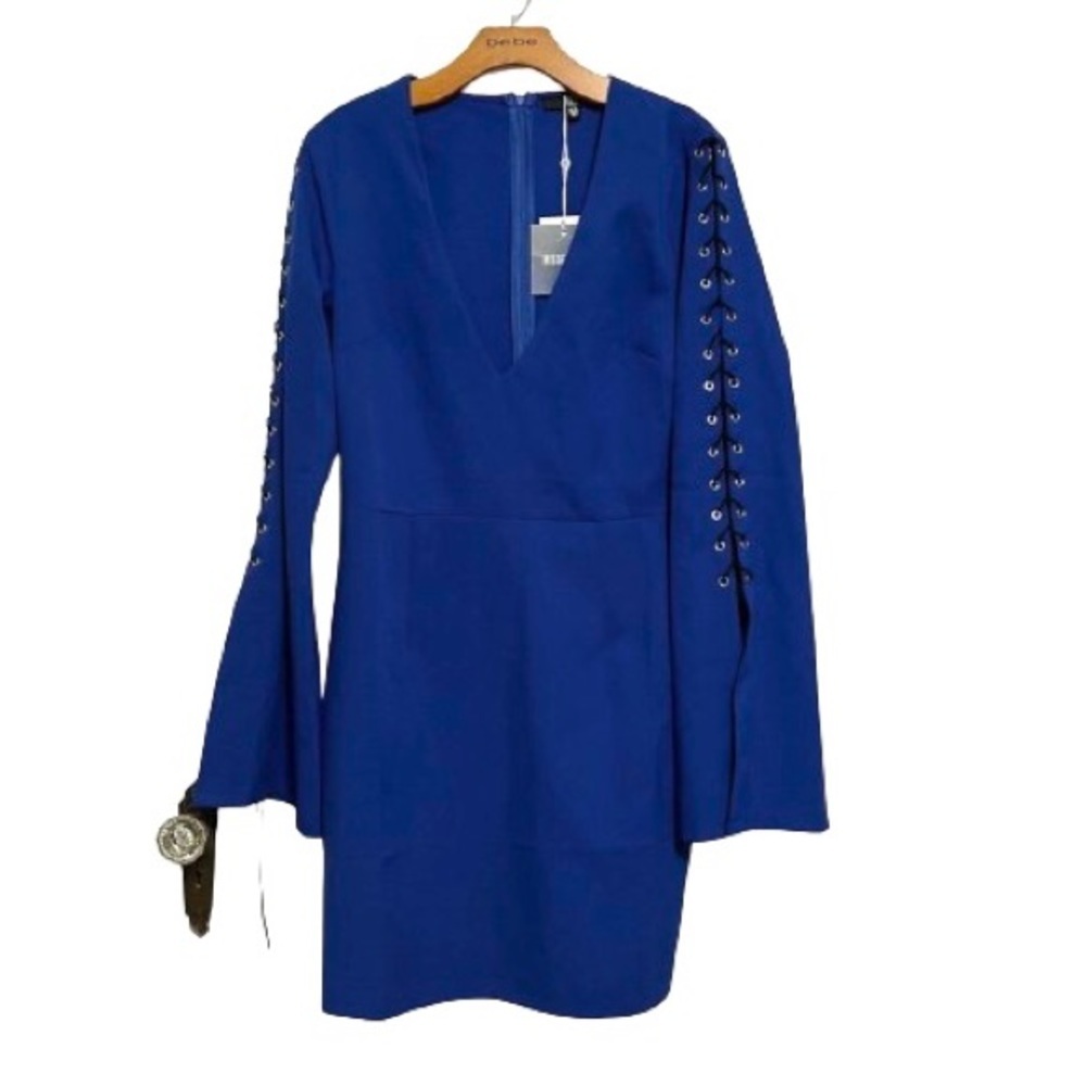 NWT Missguided Blue Lace Up‎ Sleeve Dress